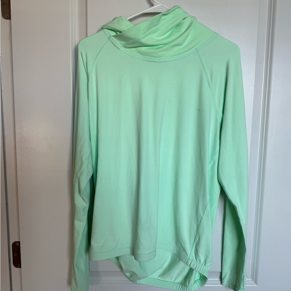 Lululemon Healthy Heart Pullover, Size 6 in Teal